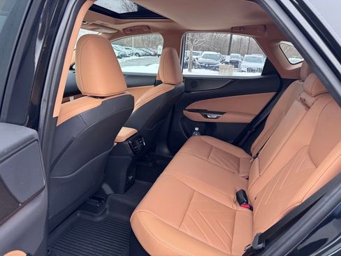 Used 2025 Lexus NX 450h+ AWD w/ Luxury Package image 22