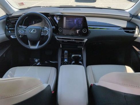 Used 2024 Lexus RX 350 FWD w/ Technology Package image 15