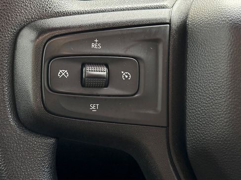 Used 2021 Chevrolet Silverado 1500 Custom AWD/4WD image 26