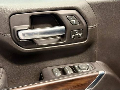 Used 2019 GMC Sierra 1500 SLT w/ SLT Premium Plus Package image 17