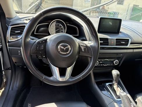 Used 2015 MAZDA MAZDA3 i Grand Touring image 6