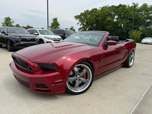 Used 2014 Ford Mustang GT Premium w/ Brembo Brake Package RWD image 15
