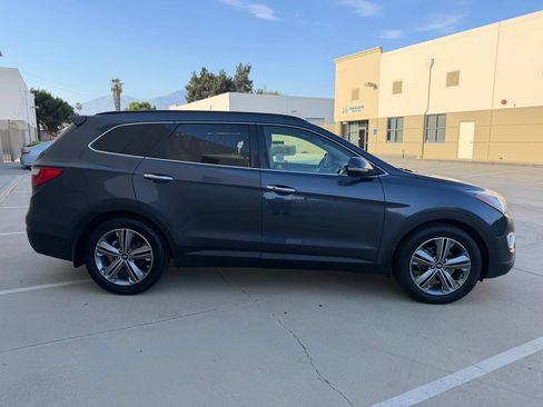 Used 2015 Hyundai Santa Fe GLS w/ Option Group 03 FWD image 4
