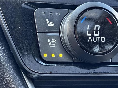 Used 2024 Toyota Grand Highlander AWD image 34
