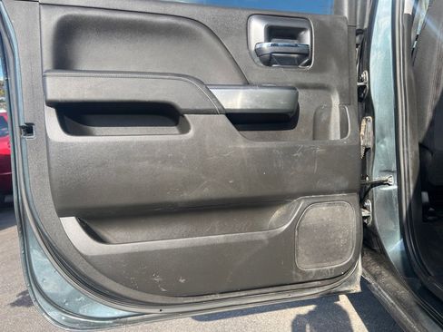 Used 2018 Chevrolet Silverado 1500 LT w/ All Star Edition image 10