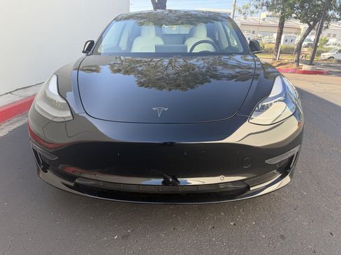 Used 2021 Tesla Model 3 Standard Range Plus RWD image 6