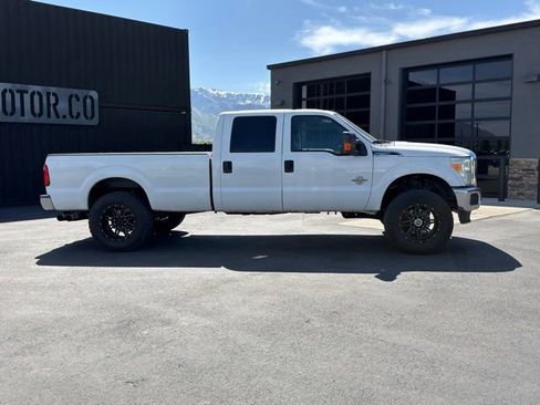 Used 2015 Ford F250 XLT AWD/4WD image 3