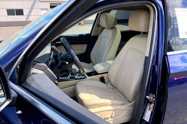 Used 2023 Audi Q5 2.0T Premium AWD/4WD image 25