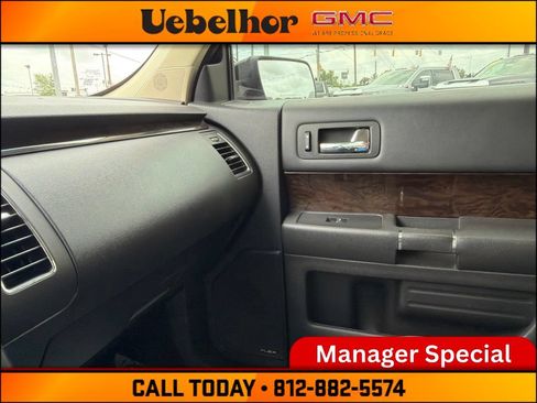 Used 2019 Ford Flex Limited FWD image 34