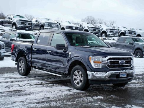 Used 2022 Ford F150 XLT w/ XTR Package image 3