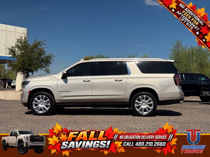 Used 2022 Chevrolet Suburban High Country AWD/4WD image 9
