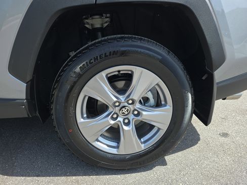 Used 2025 Toyota RAV4 XLE w/ Convenience Package image 36