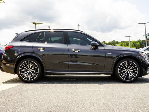 Used 2024 Mercedes-Benz GLC 43 AMG 4MATIC image 6