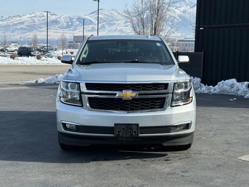 Used 2019 Chevrolet Tahoe LT image 2