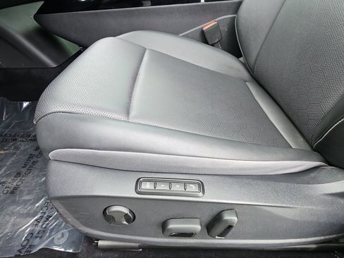 Used 2023 Volkswagen ID.4 S RWD image 28