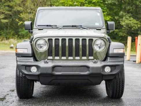 Used 2022 Jeep Wrangler Unlimited Sport image 4