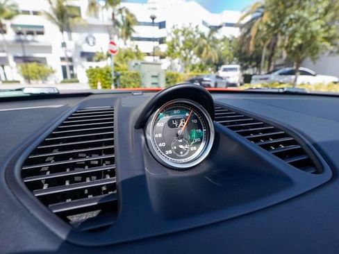 Used 2016 Porsche 911 4 Coupe AWD/4WD image 68