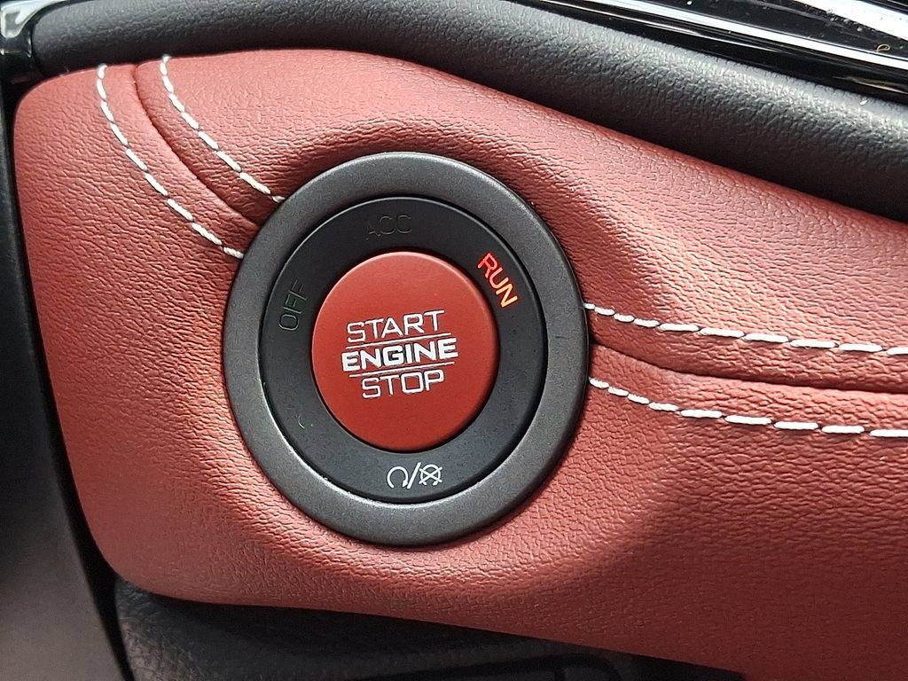 Used 2024 Dodge Durango SRT Hellcat AWD/4WD image 24