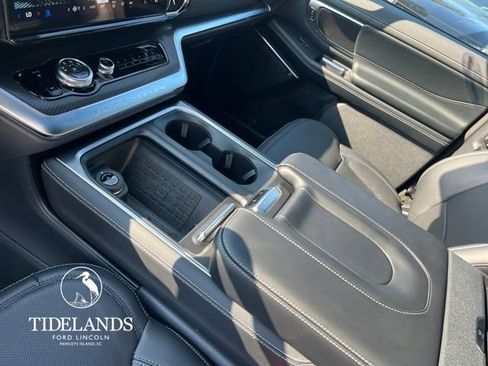 New 2025 Ford Expedition Platinum w/ Stealth Appearance Package image 23