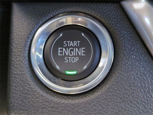 Used 2024 Buick Envista Avenir image 23