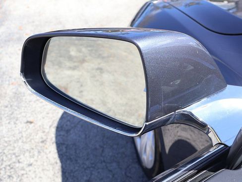 Used 2017 Tesla Model S 75 image 33