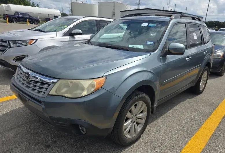 Used 2012 Subaru Forester 2.5X Limited AWD/4WD image 1