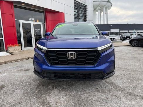 Used 2025 Honda CR-V LX image 8