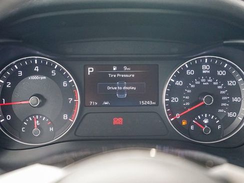 Used 2023 Kia Forte LXS image 23