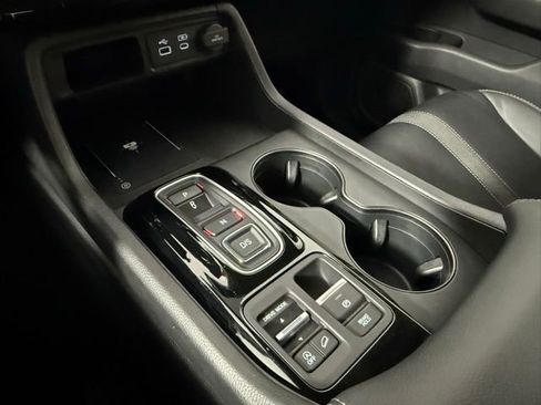 Used 2024 Honda Pilot EX-L image 23