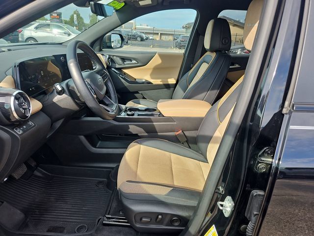 Used 2025 Chevrolet Equinox ACTIV w/ Safety and Technology Package FWD image 10