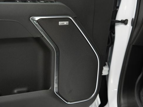 New 2026 GMC Sierra 2500 SLT w/ SLT Premium Package image 25