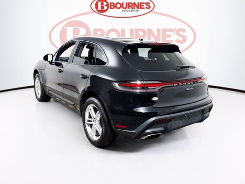 Used 2024 Porsche Macan image 10