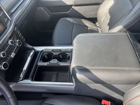 Used 2024 Ford F350 Lariat w/ Chrome Package image 18