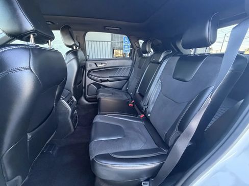 Used 2020 Ford Edge ST w/ Equipment Group 401A AWD/4WD image 15