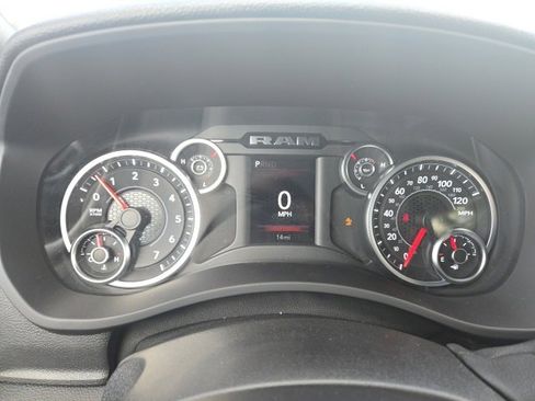 New 2025 RAM 2500 Tradesman image 40