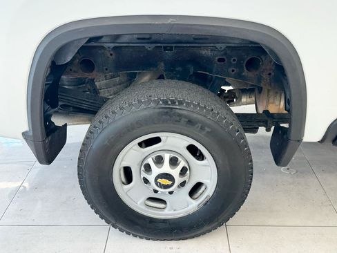 Used 2020 Chevrolet Silverado 2500 W/T w/ WT Fleet Convenience Package AWD/4WD image 38