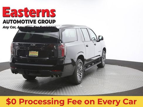 Used 2025 Chevrolet Suburban Z71 AWD/4WD image 44