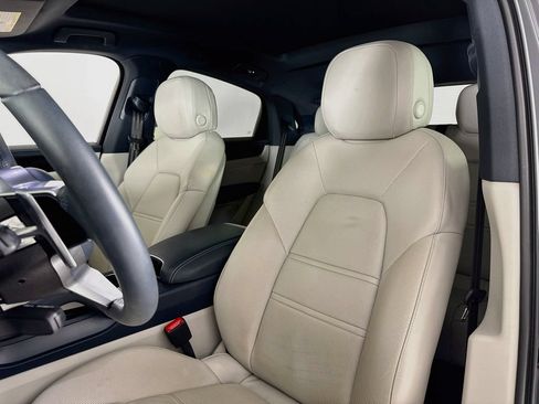 Certified 2023 Porsche Cayenne Coupe AWD/4WD image 8
