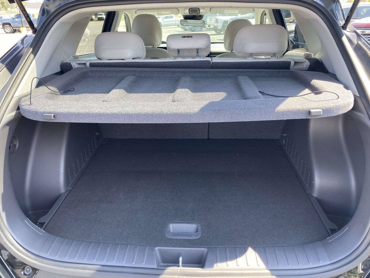 Used 2025 Hyundai Kona SEL AWD/4WD image 8