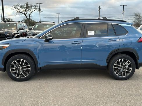 New 2026 Toyota Corolla Cross XLE image 4