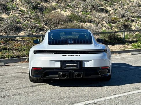 New 2026 Porsche 911 Carrera GTS image 8