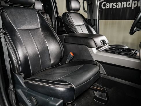 Used 2021 Ford F250 Lariat w/ Lariat Ultimate Package AWD/4WD image 31