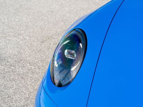Certified 2025 Porsche 911 Carrera RWD image 19
