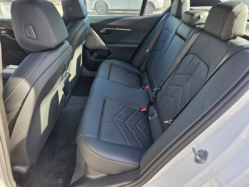 New 2026 BMW 540i xDrive image 23