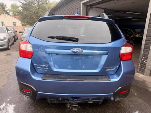 Used 2017 Subaru Crosstrek 2.0i Premium AWD/4WD image 6