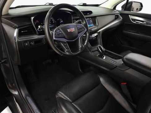 Used 2019 Cadillac XT5 Luxury image 9