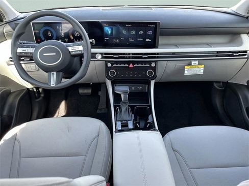 New 2026 Hyundai Tucson SEL image 9