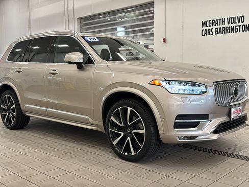 Used 2023 Volvo XC90 B5 Plus w/ Protection Package Premier AWD/4WD image 3