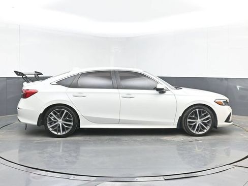 Used 2023 Honda Civic Touring image 11