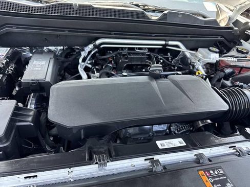 Used 2026 Chevrolet Colorado W/T w/ Advanced Trailering Package RWD image 38